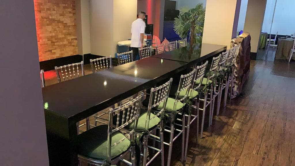 Ambientação Mesa Bistro Comunitária Pers